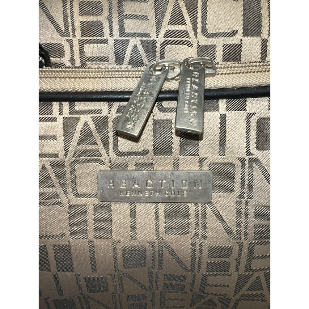 Kenneth Cole Reaction Beige 17" Under seat Rolling Carry On Laptop Bag Wheels - Picture 7 of 16